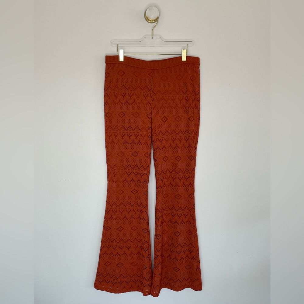 American Eagle Rust Orange Lace Festival Stretch Flares (Size Large)